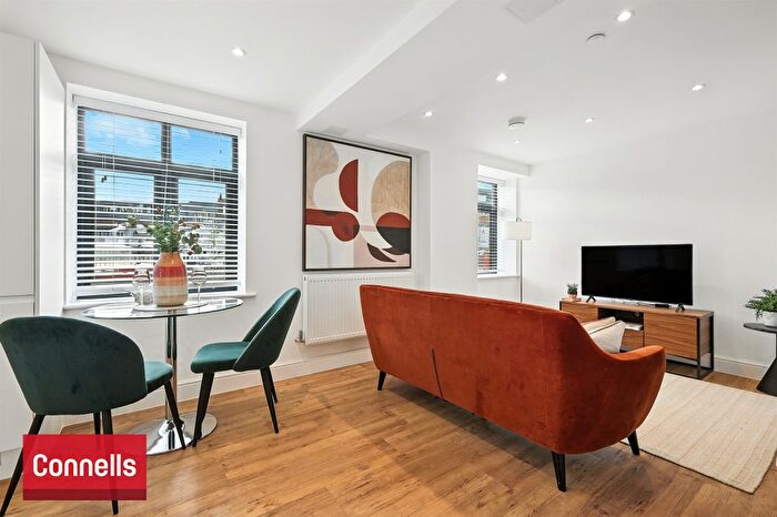 1 Bedroom Flat For Sale In New Street, Aylesbury, HP20