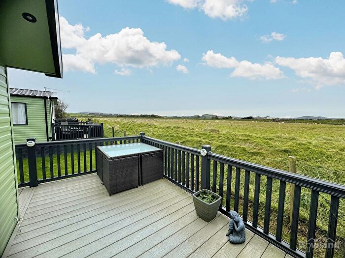 3 Bedroom Caravan For Sale In Lakesway Holiday Home And Lodge Park, Kendal, LA8