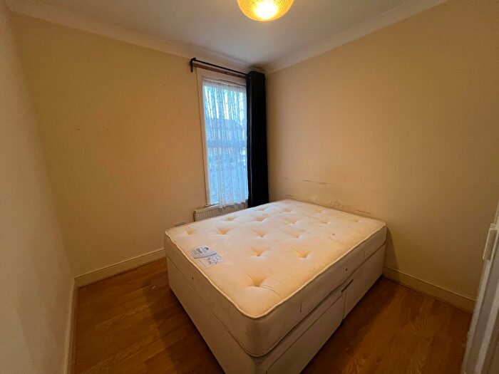 1 Bedroom Flat To Rent In Windsor Road, London, E10