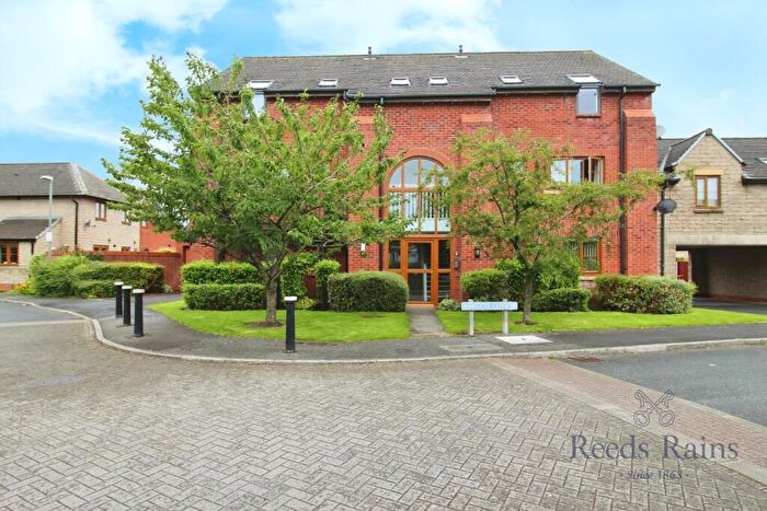 2 Bedroom Apartment To Rent In Fareham Close, Walton-le-Dale, Preston, Lancashire, PR5