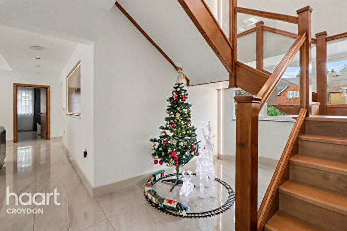 8 Bedroom Detached House For Sale In Old Lodge Lane, Purley, CR8