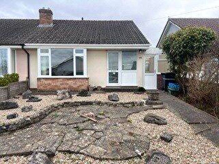 2 Bedroom Bungalow For Sale In St. Cuthbert Avenue, Wells, Somerset, BA5