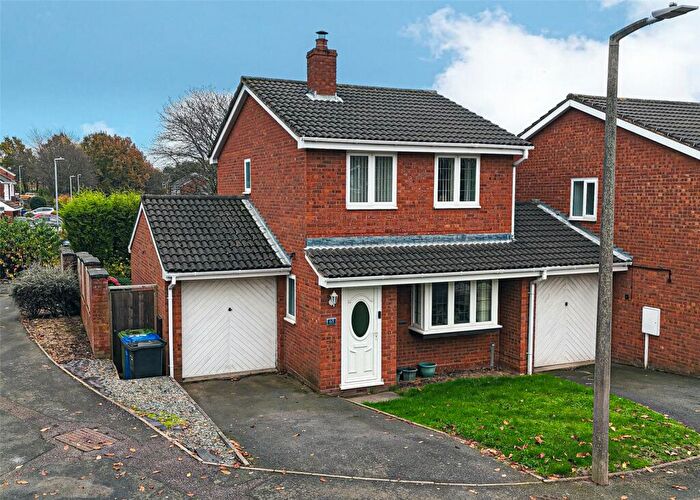 3 Bedroom Link Detached House For Sale In Furness, Glascote, Tamworth, Staffordshire, B77