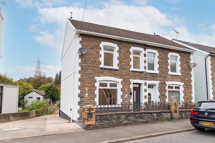 3 Bedroom Semi-detached House For Sale In Commercial Street, Pengam, NP12