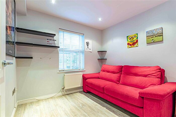3 Bedroom Terraced House For Sale In McDougall Road, Berkhamsted, Hertfordshire, HP4