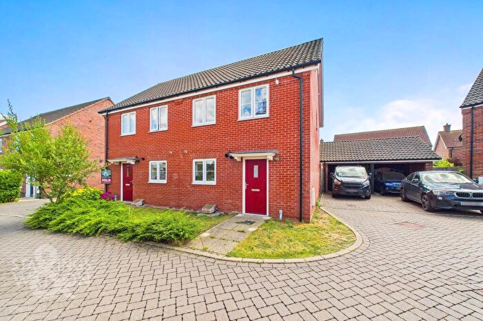 2 Bedroom Semi-Detached House To Rent In Lansdowne Drive, Poringland, Norwich, NR14