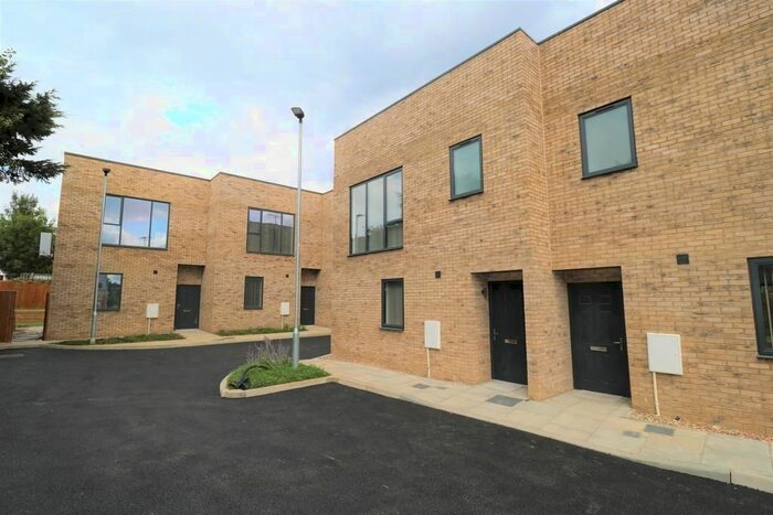 2 Bedroom Terraced House To Rent In Beagle Close, Mill Hill, NW7