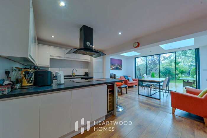 4 Bedroom Terraced House For Sale In Clarence Road, St. Albans, AL1