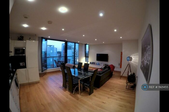 2 Bedroom Flat To Rent In The Exchange, Croydon, CR0