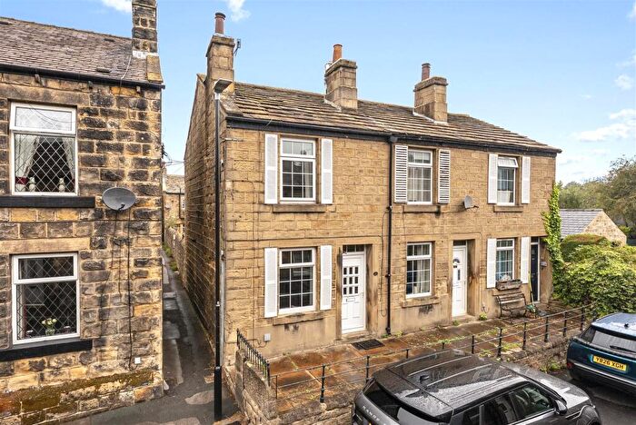 2 Bedroom End Of Terrace House For Sale In Crow Lane, Otley, LS21