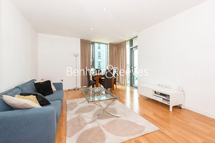 2 Bedroom Flat To Rent In Eastfields Avenue, Wandsworth, SW18