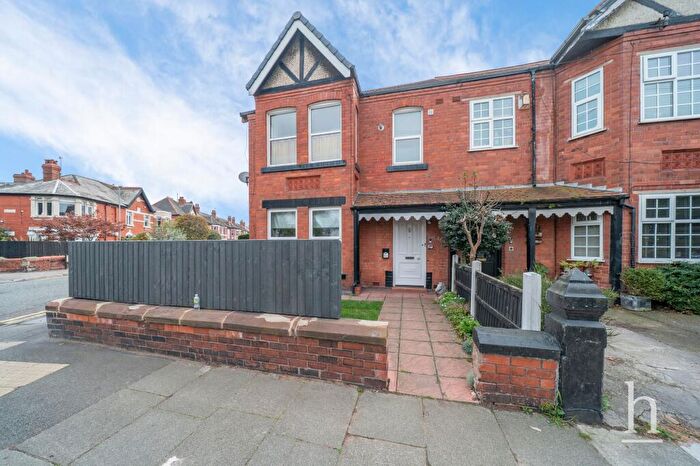 1 Bedroom Apartment For Sale In Church Road, West Kirby, CH48