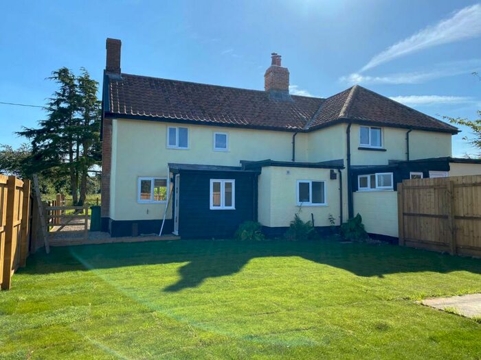 3 Bedroom Semi-Detached House To Rent In Water Lane, Harling, Norwich, Norfolk, NR16