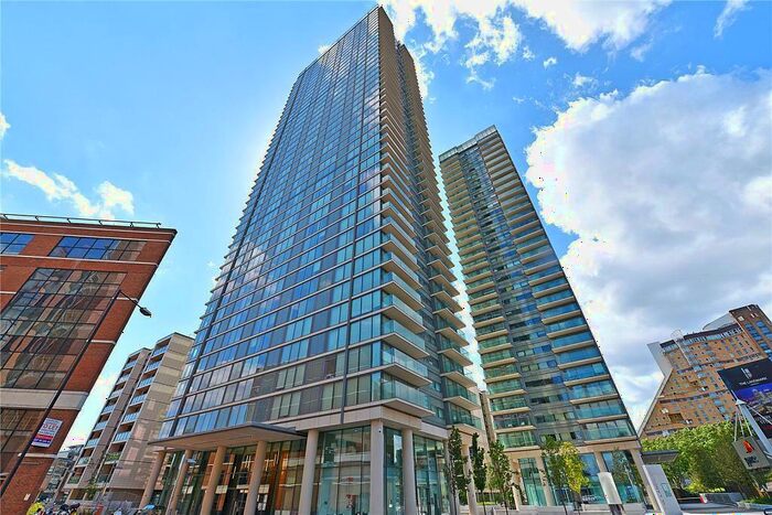 2 Bedroom Apartment To Rent In Landmark Buildings, West Tower, Marsh Wall, Canary Wharf, South Quay, Heron Quay, London, E14