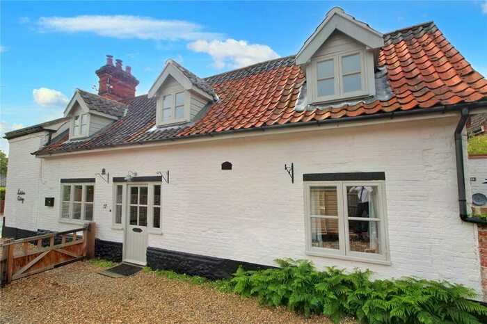 2 Bedroom Semi-Detached House For Sale In Norwich Road, Brooke, Norwich, Norfolk, NR15