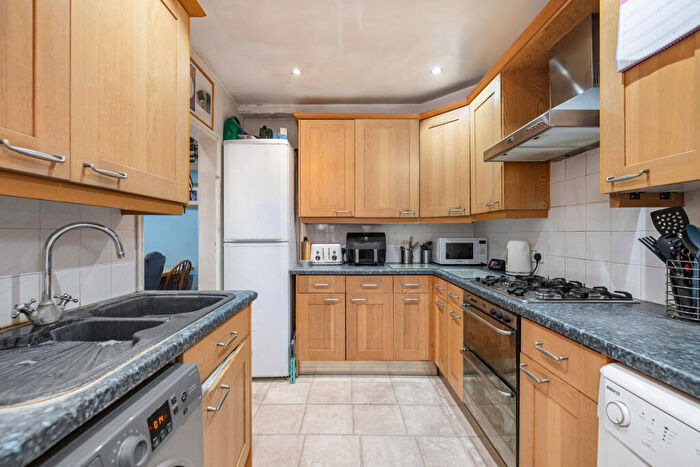 3 Bedroom Terraced House For Sale In Allen Road, Beckenham, BR3
