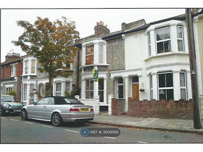 1 Bedroom Flat To Rent In Cobbold Road, London, W12