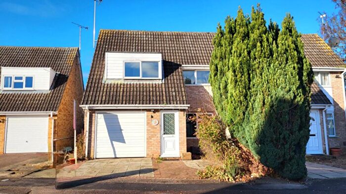 3 Bedroom Semi-Detached House For Sale In Tollgate, Bretton, Peterborough, PE3