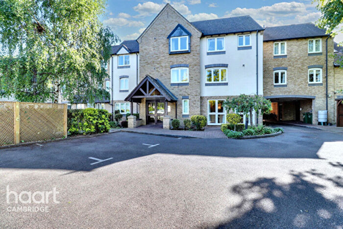 2 Bedroom Flat For Sale In Alder Court Union Lane, Cambridge, CB4
