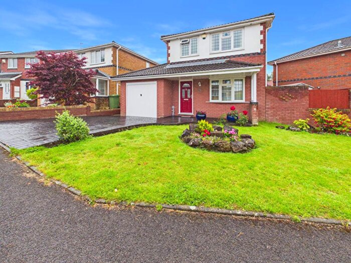 3 Bedroom Detached House For Sale In Birchwood Gardens, Whitchurch, Cardiff., CF14