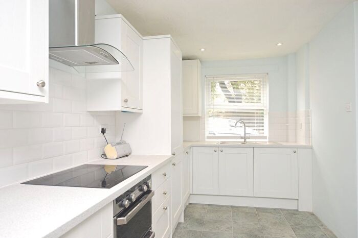 4 Bedroom Terraced House To Rent In Spring Hill, London, SE26