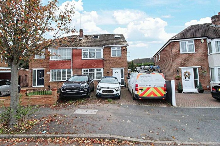 3 Bedroom Semi-Detached House For Sale In Rodman Street, Sheffield, S13