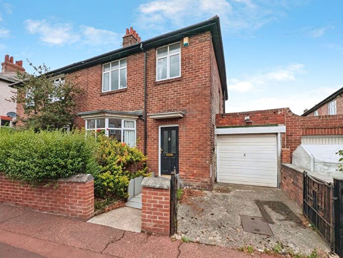 3 Bedroom Semi-Detached House For Sale In Nuns Moor Road, Fenham, Newcastle Upon Tyne, NE4