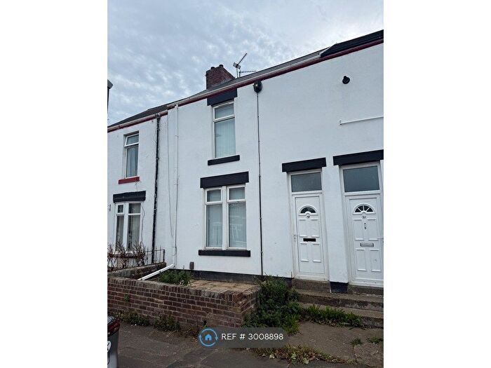 2 Bedroom Terraced House To Rent In Woodland Terrace, Washington, NE37
