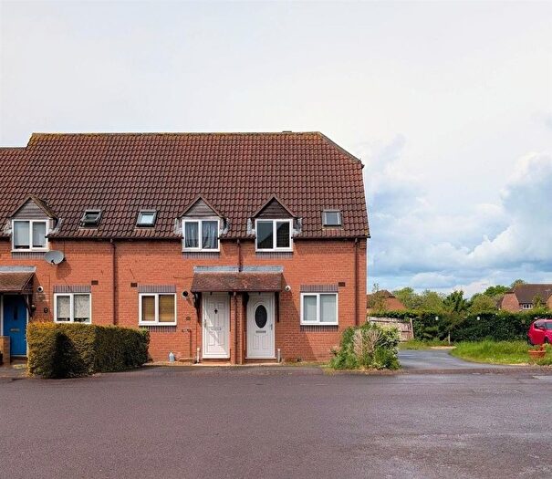 2 Bedroom End Terrace House For Sale In Hasfield Close, Quedgeley, Gloucester, GL2