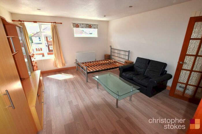 Studio To Rent In Rowley Gardens, Cheshunt, EN8