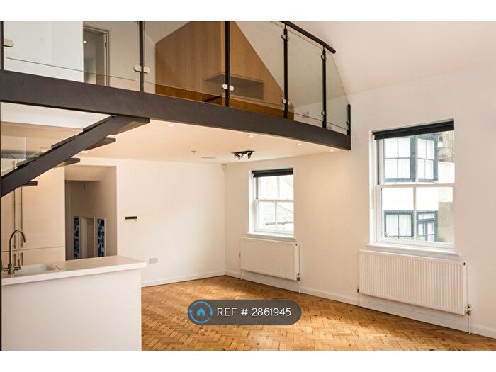 2 Bedroom Terraced House To Rent In St. Johns Road, Hove, BN3