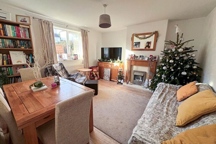 3 Bedroom Terraced House For Sale In Stake Piece Road, Royston, SG8
