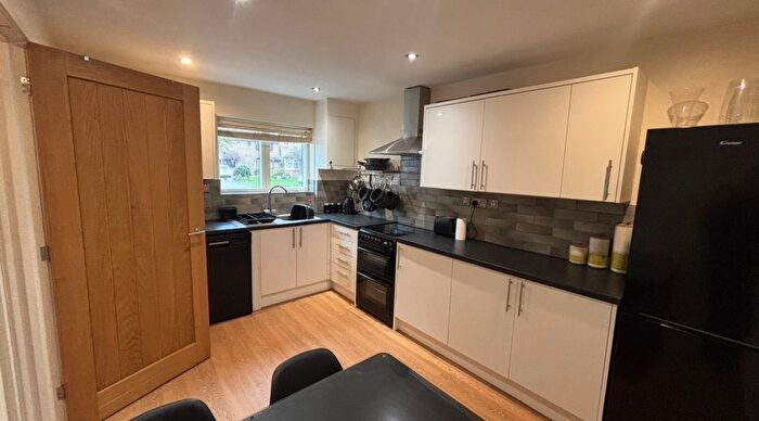 2 Bedroom End Of Terrace House To Rent In Usterdale Road, Saffron Walden, CB10