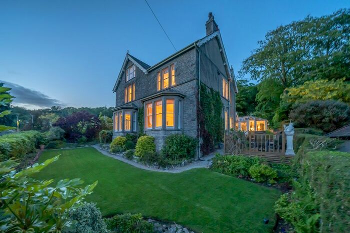 6 Bedroom Detached House For Sale In Elmslack Lane, Silverdale, LA5