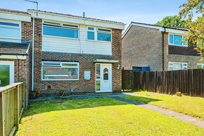 3 Bedroom Semi Detached House For Sale In Ael-Y-Bryn, Llanedeyrn, Cardiff, CF23