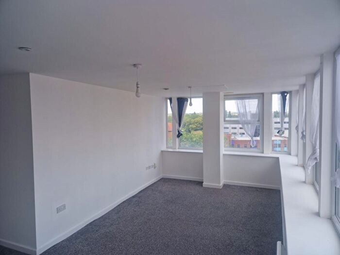 2 Bedroom Flat To Rent In Abbey Street, Leicester, LE1