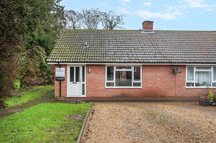 1 Bedroom Bungalow For Sale In Cobbles Close, Sutton Scotney, Winchester, Hampshire, SO21
