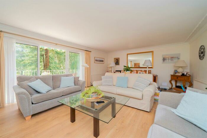 5 Bedroom Detached House For Sale In Dibbinsdale Road, Bromborough, Wirral, CH63
