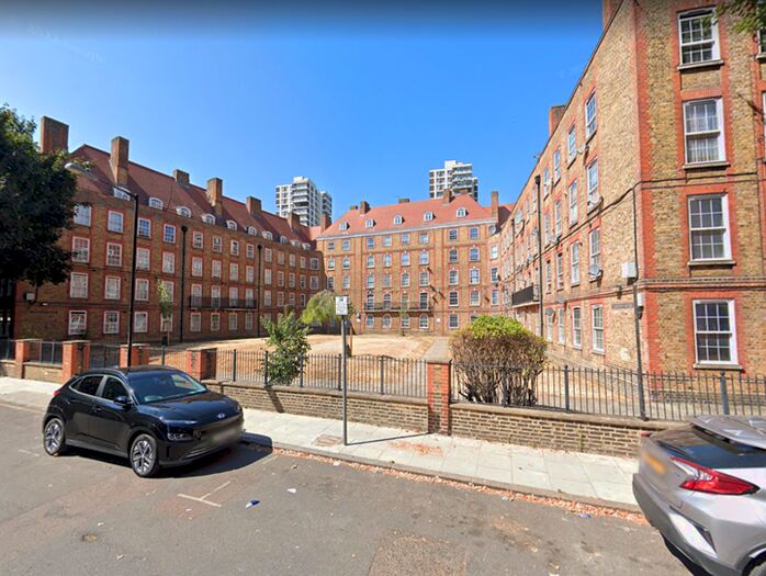 1 Bedroom Maisonette To Rent In Comber Grove, London, SE5