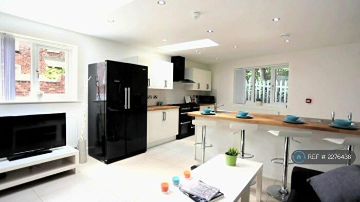 7 Bedroom Detached House To Rent In Stanton Road, Liverpool, L18