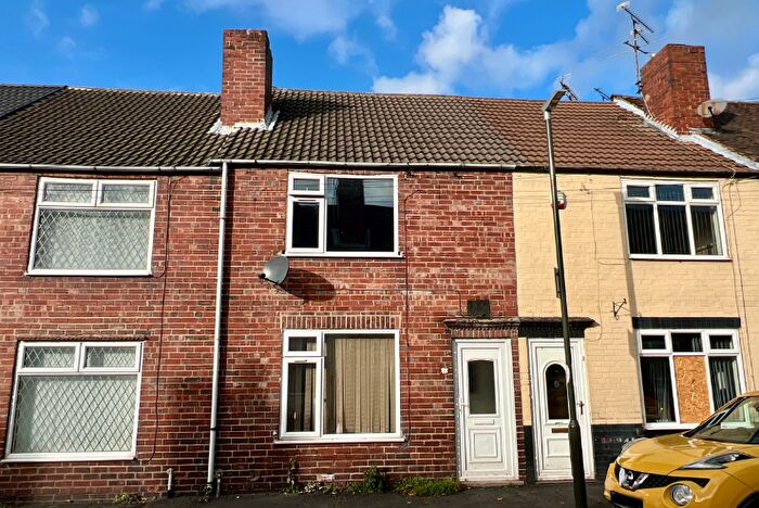 2 Bedroom Terraced House For Sale In Scarsdale Street, Bolsover, S44