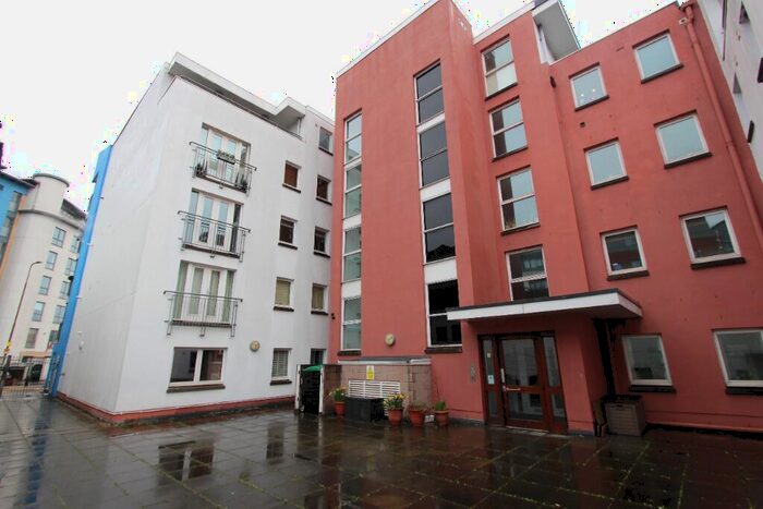 1 Bedroom Flat To Rent In Coburg Street, Leith, Edinburgh, EH6