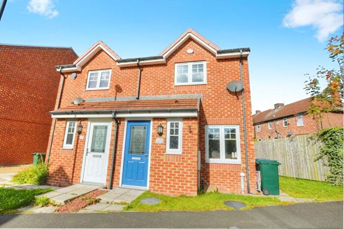 2 Bedroom Semi Detached House For Sale In Alnmouth Court, North Fenham, Newcastle Upon Tyne, NE5