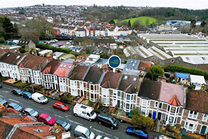 5 Bedroom Terraced House For Sale In Bed | Bath Hmo | Brislington, BS4