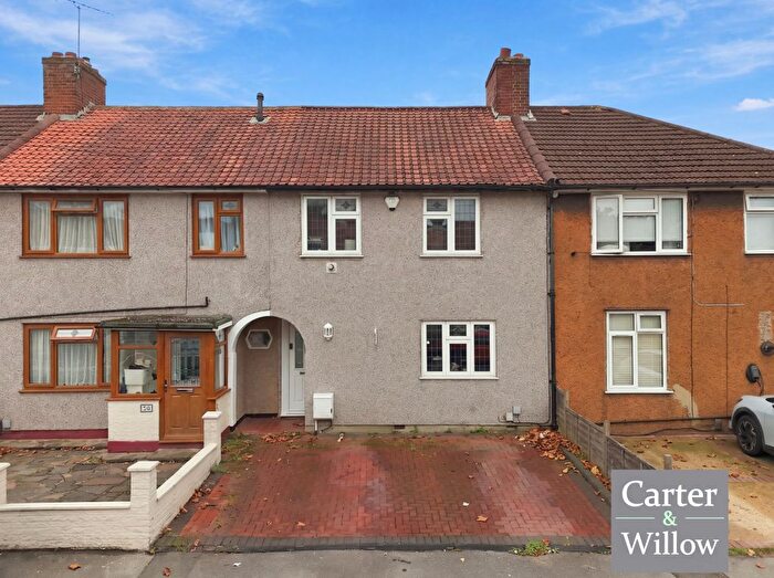3 Bedroom Terraced House For Sale In Homestead Road, Dagenham, RM8