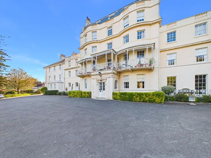 1 Bedroom Flat For Sale In North Foreland Road, Broadstairs, CT10