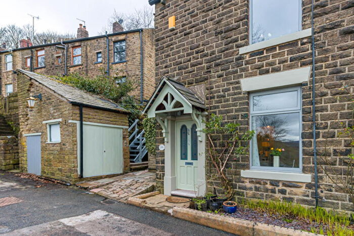 2 Bedroom End Of Terrace House For Sale In Stoneswood Road, Delph, Saddleworth, OL3