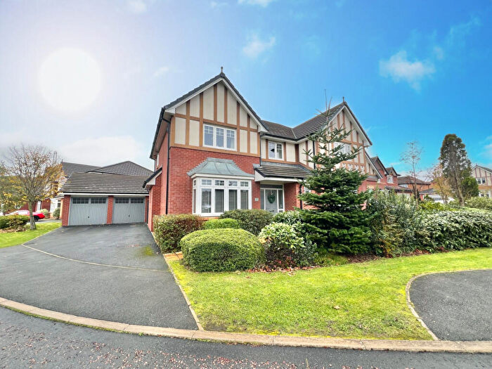 5 Bedroom Detached House For Sale In Kings Close, Staining, FY3