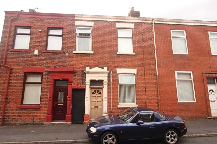 3 Bedroom Semi Detached House For Sale In Holman Street, Preston, PR1
