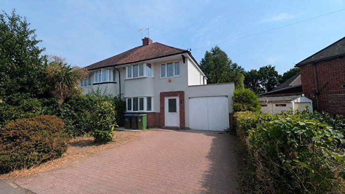 3 Bedroom Semi-Detached House To Rent In Landor Road, Whitnash, Leamington Spa, CV31